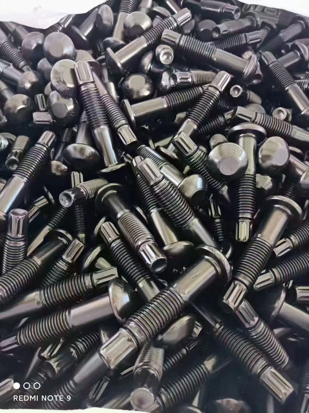 Steel structure connection components for industrial frames and structural projects